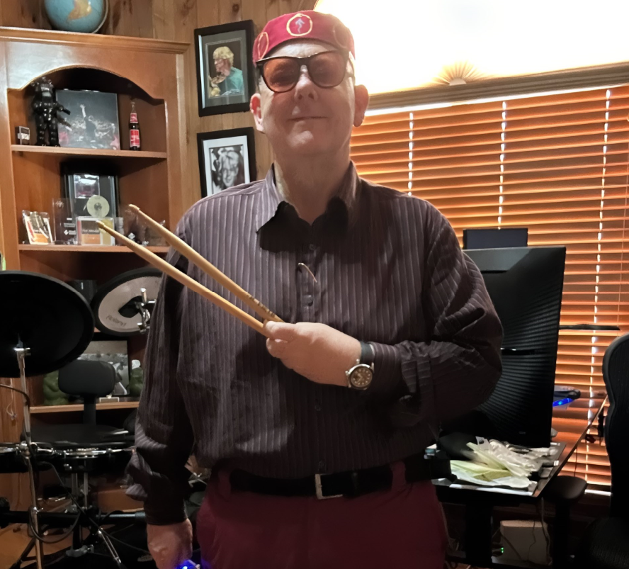 Mark in a Rush Hat
